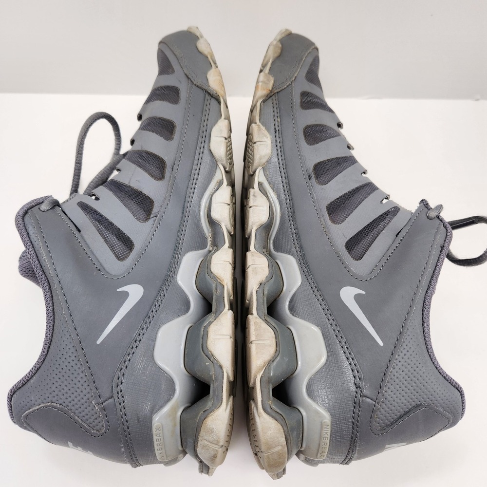 Nike Reax Size 10 Mens TR Gray Gym Trainers Workout Tennis Shoe Sneakers Flawed - Picture 10 of 15